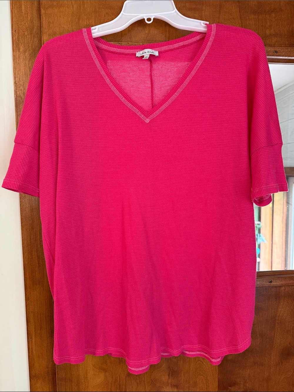 white birch Hot Pink V-Neck Short Sleeve Top